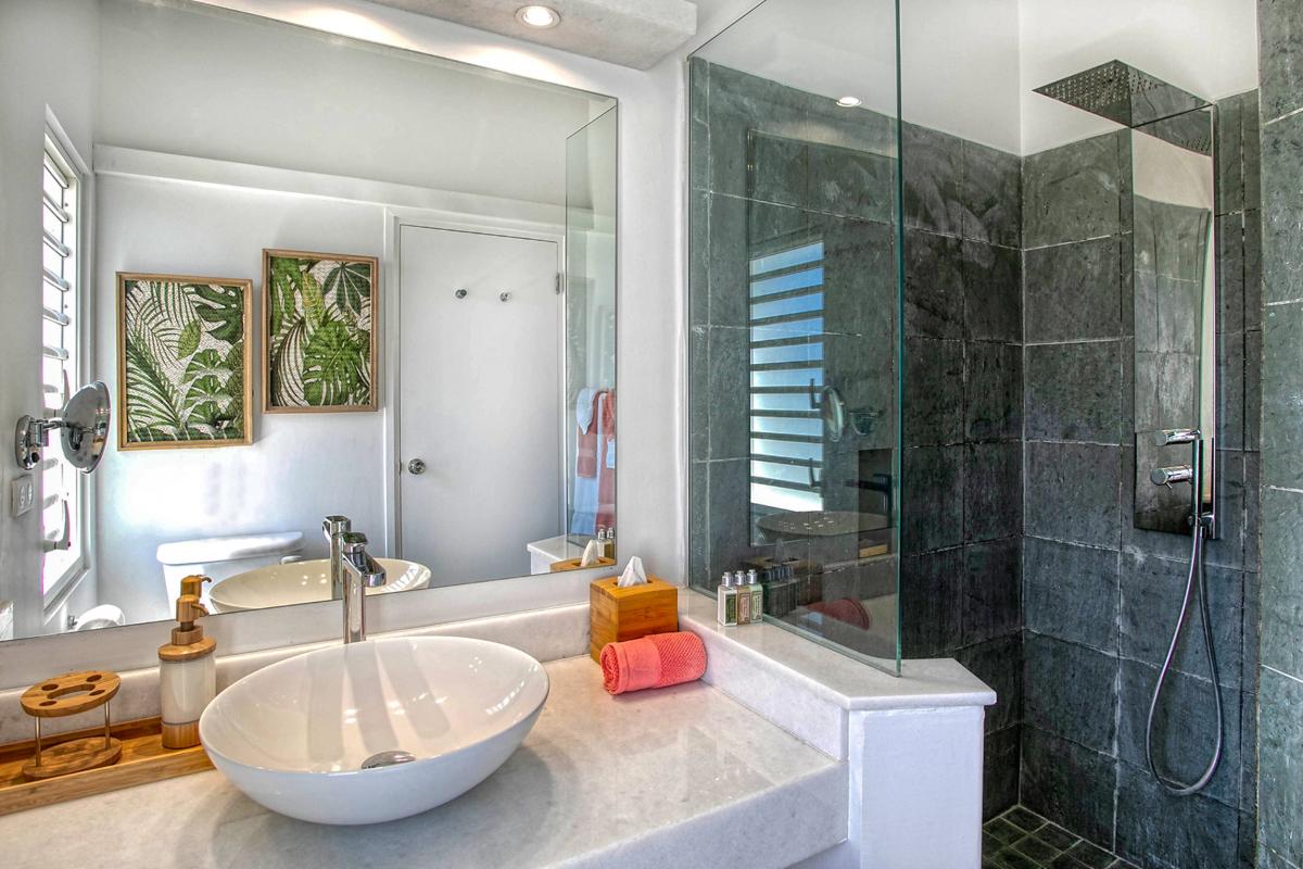 Luxury Villa Rental St Martin - Bathroom 3